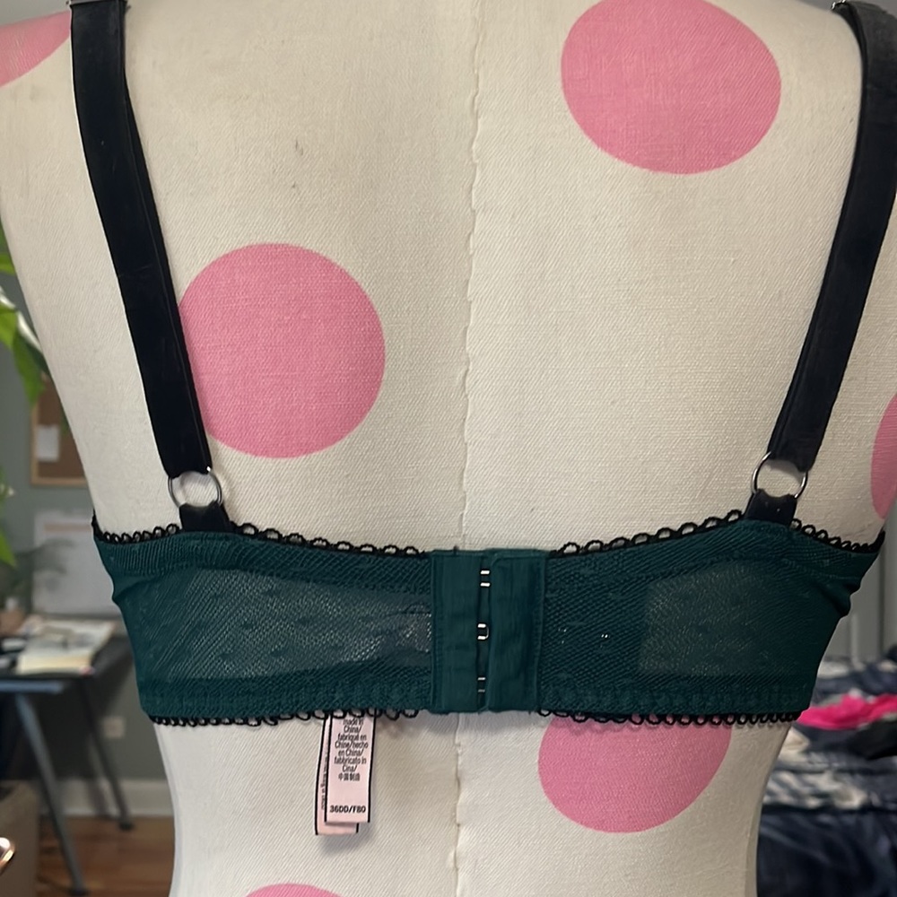 Bra - Picture 3 of 4